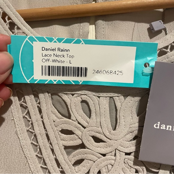 Sleeve Gray Lace Neck Top by Daniel Rainn - Picture 5 of 6
